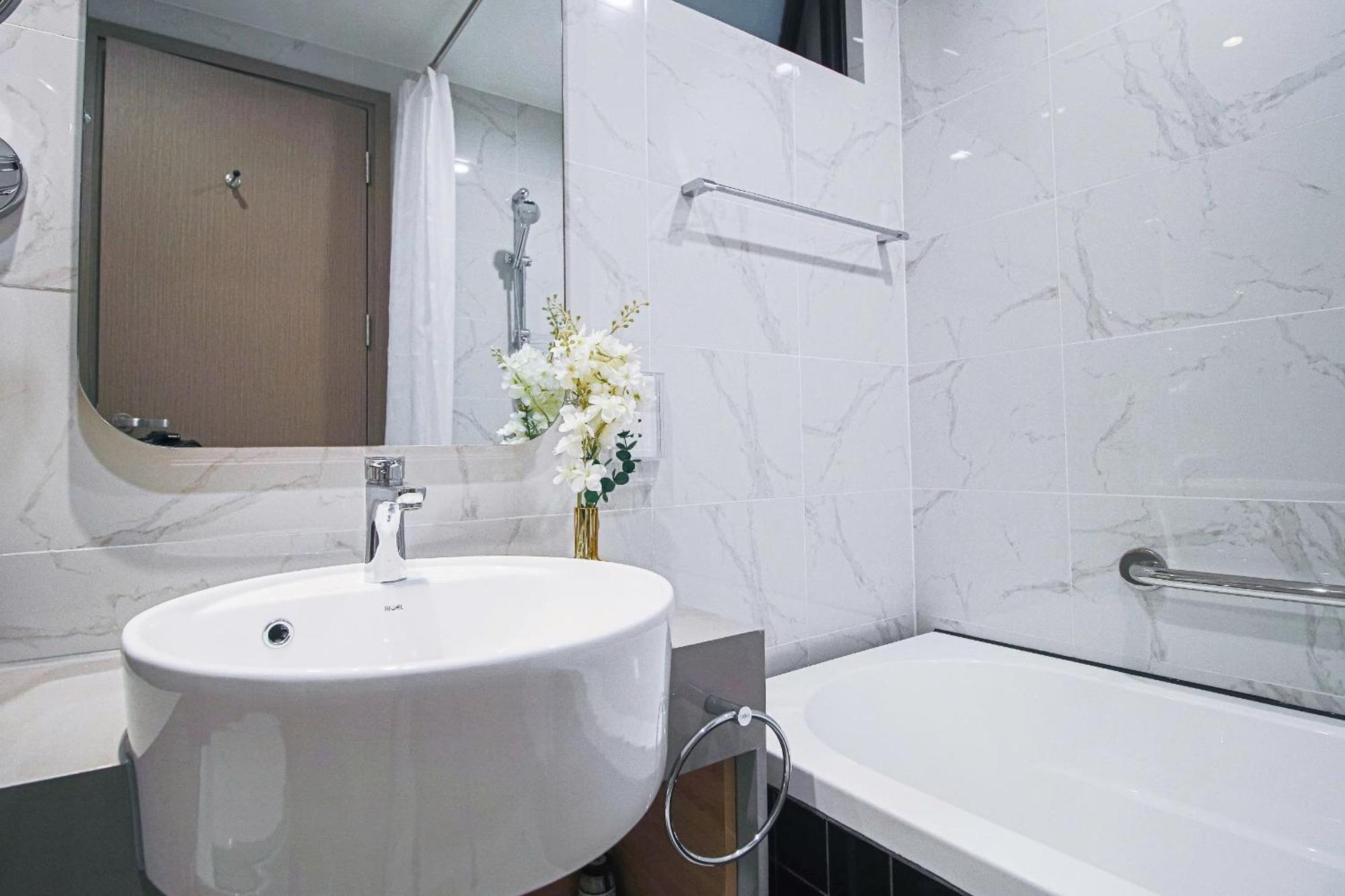 Lusso Suites - D1Mension & Zenity Residence, Sg'S Heart Ho Chi Minh-stad Buitenkant foto